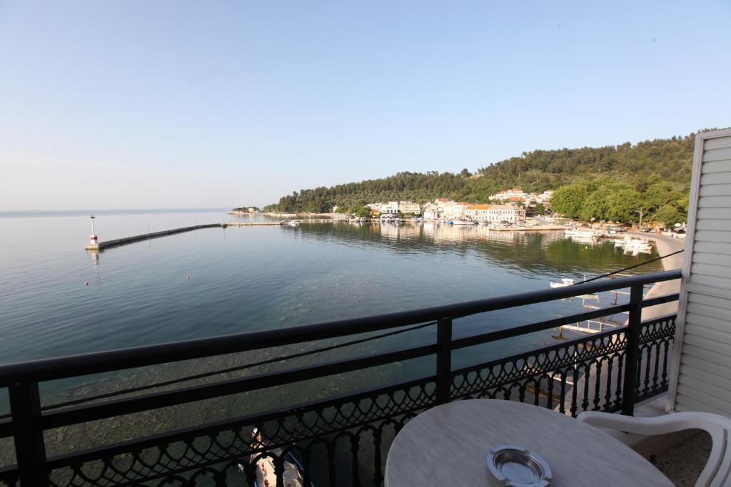 Angelica Hotel Тасос Экстерьер фото